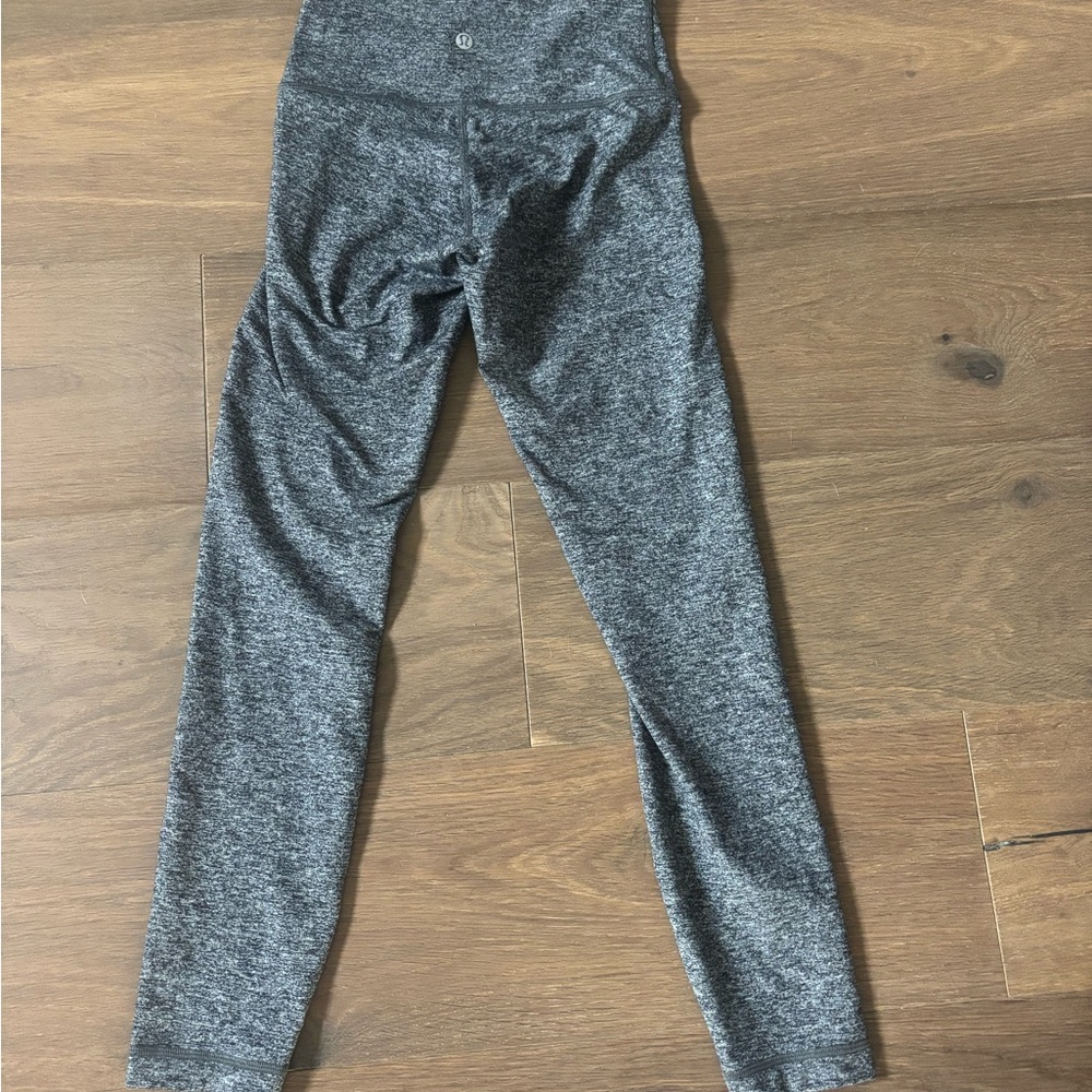 Lululemon Athletica Charcoal Leggings- Size 4, very small hole on inner thigh